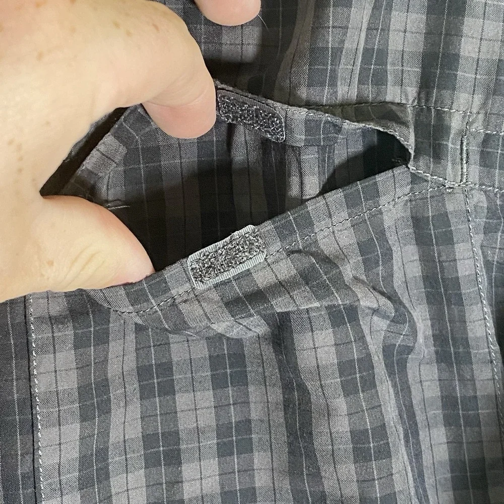 The North Face Shirt Mens XL Gray Plaid Buttons Down Long Sleeve Pockets Casual